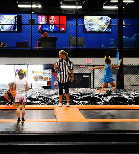 Inflatable Court Updown Trampoline Park